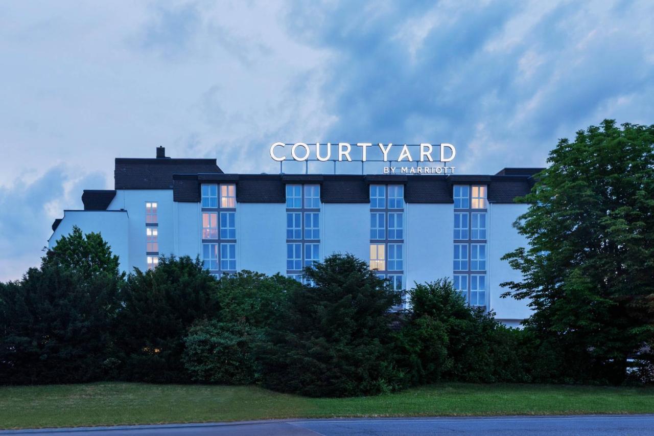 Courtyard By Marriott Wiesbaden-Nordenstadt Exterior foto